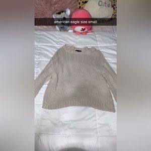 American eagle sweater